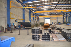 https://archive.abp.unimelb.edu.au/objects/images/Construction/Images/Stairs, walkways and balustrades/Y Stairs structural steel/Aus Iron Industries/DSC_2823.JPG