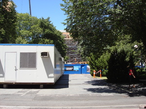 https://archive.abp.unimelb.edu.au/objects/images/Pre-construction/Hoardings and sheds/DSC08074.JPG