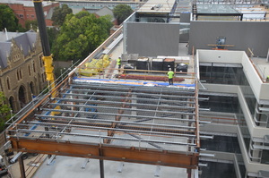 https://archive.abp.unimelb.edu.au/objects/images/Construction/Images/Roof/Roof sheeting, flashings and gutters/DSC_5832.JPG
