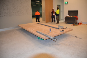 https://archive.abp.unimelb.edu.au/objects/images/Construction/Images/Doors and door frames/Large lecture theatre foyer/DSC_9505.JPG