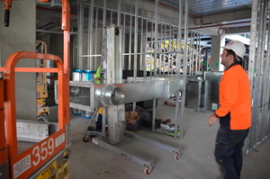 https://archive.abp.unimelb.edu.au/objects/images/Construction/Images/Plant and Equipment/Duct lifter/DSC_3882.JPG