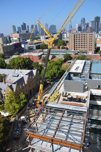 https://archive.abp.unimelb.edu.au/objects/images/Construction/Images/Plant and Equipment/350T mobile crane/DSC_5852.JPG