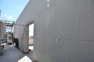 https://archive.abp.unimelb.edu.au/objects/images/Construction/Images/Structural steel/Plantroom roof & claddings/DSC_5972.JPG