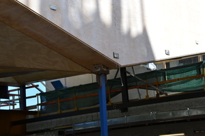 https://archive.abp.unimelb.edu.au/objects/images/Construction/Images/LVL roof beams & coffers/Installation/DSC_5413.JPG