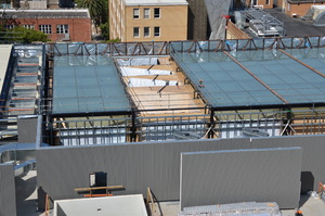 https://archive.abp.unimelb.edu.au/objects/images/Construction/Images/Roof/Glazed atrium roof/Delivery & Installation/DSC_5846.JPG