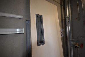 https://archive.abp.unimelb.edu.au/objects/images/Construction/Images/Doors and door frames/Flush panel doors/DSC_7842.JPG