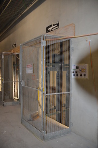 https://archive.abp.unimelb.edu.au/objects/images/Construction/Images/Services/Lift installation/Main lift bank/DSC_5514.JPG