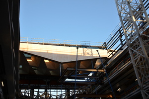 https://archive.abp.unimelb.edu.au/objects/images/Construction/Images/LVL roof beams & coffers/Installation/DSC_5322.JPG