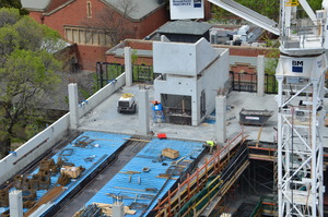 https://archive.abp.unimelb.edu.au/objects/images/Construction/Images/Concrete suspended slabs and beams/Levels 1-5 & formwork/DSC_2728.JPG