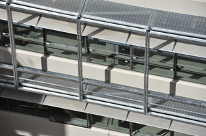 https://archive.abp.unimelb.edu.au/objects/images/Construction/Images/Facades/Zinc screens & access platforms/Zinc screens and frames/DSC_6231.JPG