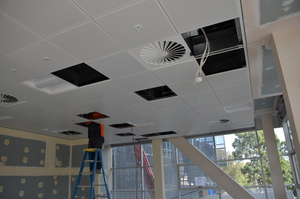 https://archive.abp.unimelb.edu.au/objects/images/Construction/Images/Ceilings/Perforated metal/DSC_7466.JPG