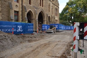 https://archive.abp.unimelb.edu.au/objects/images/Construction/Images/External Works/Groundworks/DSC_7219.JPG