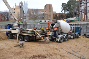 https://archive.abp.unimelb.edu.au/objects/images/Construction/Images/Pad footings & raft footings/DSC_0280.JPG