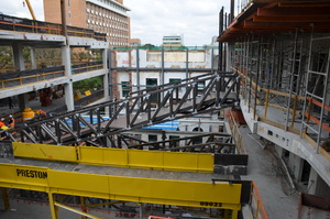 https://archive.abp.unimelb.edu.au/objects/images/Construction/Images/Plant and Equipment/Cantilever loading bays/DSC_3685.JPG