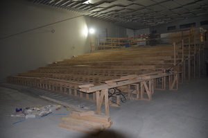 https://archive.abp.unimelb.edu.au/objects/images/Construction/Images/Floors and finishes/Floor framing to lecture theatres/Large theatre tier/DSC_6781.JPG