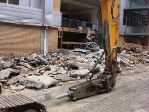 https://archive.abp.unimelb.edu.au/objects/images/Pre-construction/Demolition/ABP/DSC07826.JPG