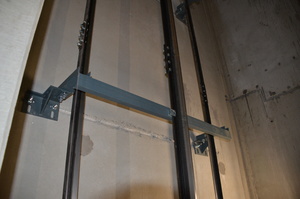 https://archive.abp.unimelb.edu.au/objects/images/Construction/Images/Services/Lift installation/Main lift bank/DSC_5771.JPG