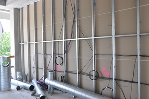 https://archive.abp.unimelb.edu.au/objects/images/Construction/Images/Walls/Metal stud upper floors/DSC_3950.JPG
