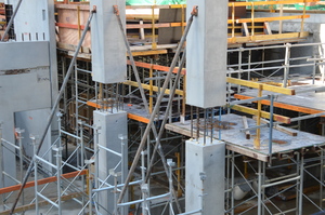https://archive.abp.unimelb.edu.au/objects/images/Construction/Images/Precast structural concrete walls and columns/Basement/DSC_0850.JPG