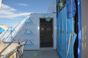 https://archive.abp.unimelb.edu.au/objects/images/Construction/Images/Roof/Sheet wall claddings/Composite sheet/DSC_6487.JPG