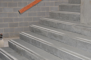 https://archive.abp.unimelb.edu.au/objects/images/Construction/Images/Stairs, walkways and balustrades/Concrete/To main lecture theatre/DSC_3397.JPG