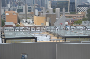 https://archive.abp.unimelb.edu.au/objects/images/Construction/Images/LVL roof beams & coffers/Installation/DSC_5829.JPG