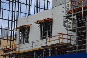 https://archive.abp.unimelb.edu.au/objects/images/Construction/Images/Facades/Precast concrete/Levels 1-5/DSC_2447.JPG