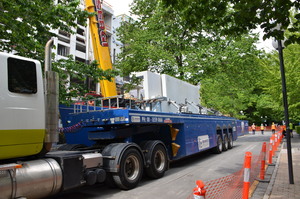 https://archive.abp.unimelb.edu.au/objects/images/Construction/Images/Facades/Precast concrete/Polished south side/DSC_3757.JPG