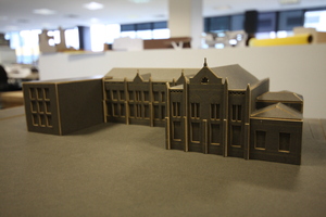 https://archive.abp.unimelb.edu.au/objects/images/Design/Schematic design/Card models/Massing model/IMG_3109.JPG