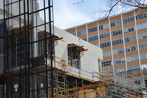 https://archive.abp.unimelb.edu.au/objects/images/Construction/Images/Facades/Precast concrete/Levels 1-5/DSC_2395.JPG