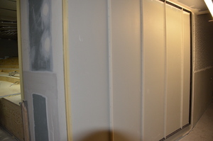 https://archive.abp.unimelb.edu.au/objects/images/Construction/Images/Wall linings and finishes/Small and large lecture theatre acoustic felt/DSC_8043.JPG