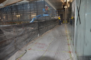 https://archive.abp.unimelb.edu.au/objects/images/Construction/Images/Atrium stainless steel wire mesh & frames/DSC_7988.JPG