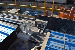 https://archive.abp.unimelb.edu.au/objects/images/Construction/Images/Facades/Precast concrete/Levels 1-5/Precast facade connections/DSC_1692.JPG