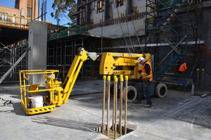 https://archive.abp.unimelb.edu.au/objects/images/Construction/Images/Plant and Equipment/Boom lifts/DSC_1008.JPG