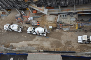 https://archive.abp.unimelb.edu.au/objects/images/Construction/Images/Concrete suspended slabs and beams/Levels 1-5 & formwork/DSC_2957.JPG