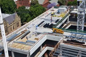 https://archive.abp.unimelb.edu.au/objects/images/Construction/Images/Structural steel/General roof/DSC_4236.JPG