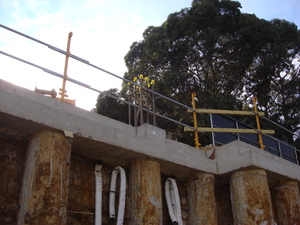 https://archive.abp.unimelb.edu.au/objects/images/Construction/Images/Basement/Capping beams/DSC_0160U.JPG