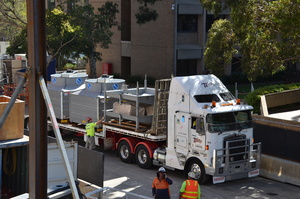 https://archive.abp.unimelb.edu.au/objects/images/Construction/Images/Services/Mechanical/Roof level plant/DSC_4759.JPG
