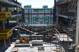 https://archive.abp.unimelb.edu.au/objects/images/Construction/Images/Stairs, walkways and balustrades/Y Stairs structural steel/Installation/DSC_3549.JPG