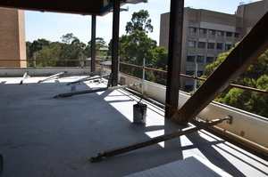 https://archive.abp.unimelb.edu.au/objects/images/Construction/Images/Facades/Precast concrete/To cantilever/DSC_6264.JPG