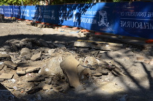 https://archive.abp.unimelb.edu.au/objects/images/Construction/Images/External Works/Groundworks/DSC_6768.JPG