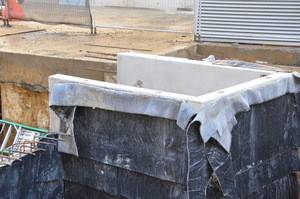 https://archive.abp.unimelb.edu.au/objects/images/Construction/Images/Services/Mechanical/Air intake plenums/DSC_7957.JPG