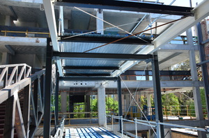 https://archive.abp.unimelb.edu.au/objects/images/Construction/Images/Stairs, walkways and balustrades/Structural steel walkways & support structure/DSC_3541.JPG