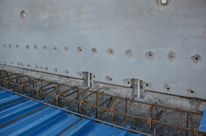 https://archive.abp.unimelb.edu.au/objects/images/Construction/Images/Precast structural concrete walls and columns/Levesl 2-5/DSC_2164.JPG