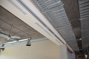 https://archive.abp.unimelb.edu.au/objects/images/Construction/Images/Doors and door frames/Studio folding doors/DSC_5638.JPG