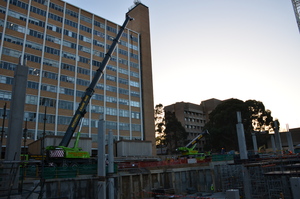 https://archive.abp.unimelb.edu.au/objects/images/Construction/Images/Precast structural concrete walls and columns/Basement/DSC_1091.JPG