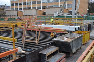 https://archive.abp.unimelb.edu.au/objects/images/Construction/Images/Concrete suspended slabs and beams/Ground level & formwork/DSC_0692.JPG