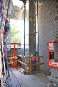 https://archive.abp.unimelb.edu.au/objects/images/Construction/Images/Services/Riser shafts/DSC_4591.JPG