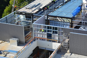 https://archive.abp.unimelb.edu.au/objects/images/Construction/Images/Services/Mechanical/Roof level plant/DSC_5397.JPG