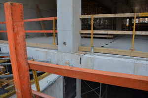 https://archive.abp.unimelb.edu.au/objects/images/Construction/Images/Concrete suspended slabs and beams/Slab movement joints/DSC_2431.JPG
